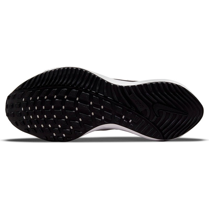 Zapatillas Nike Air Zoom Vomero 16 DA7245 001 Negras