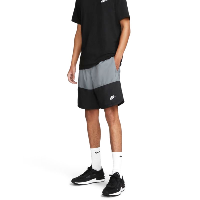 Bermudas Nike Sportswear...